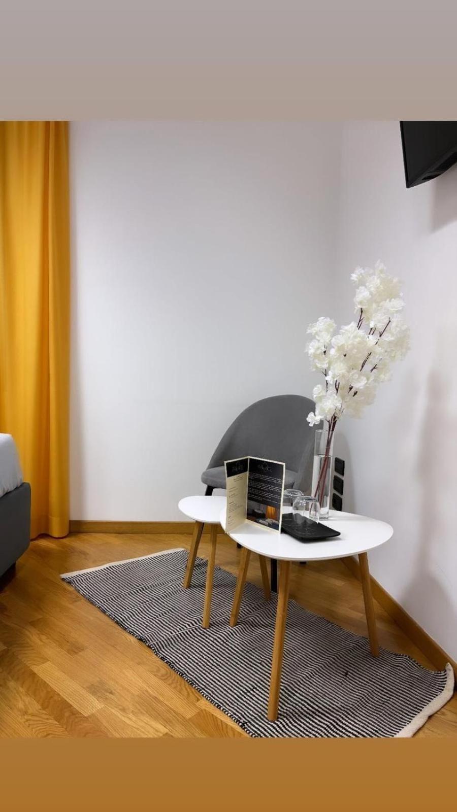 Palace Eight - Suites & Spa Cosenza Buitenkant foto