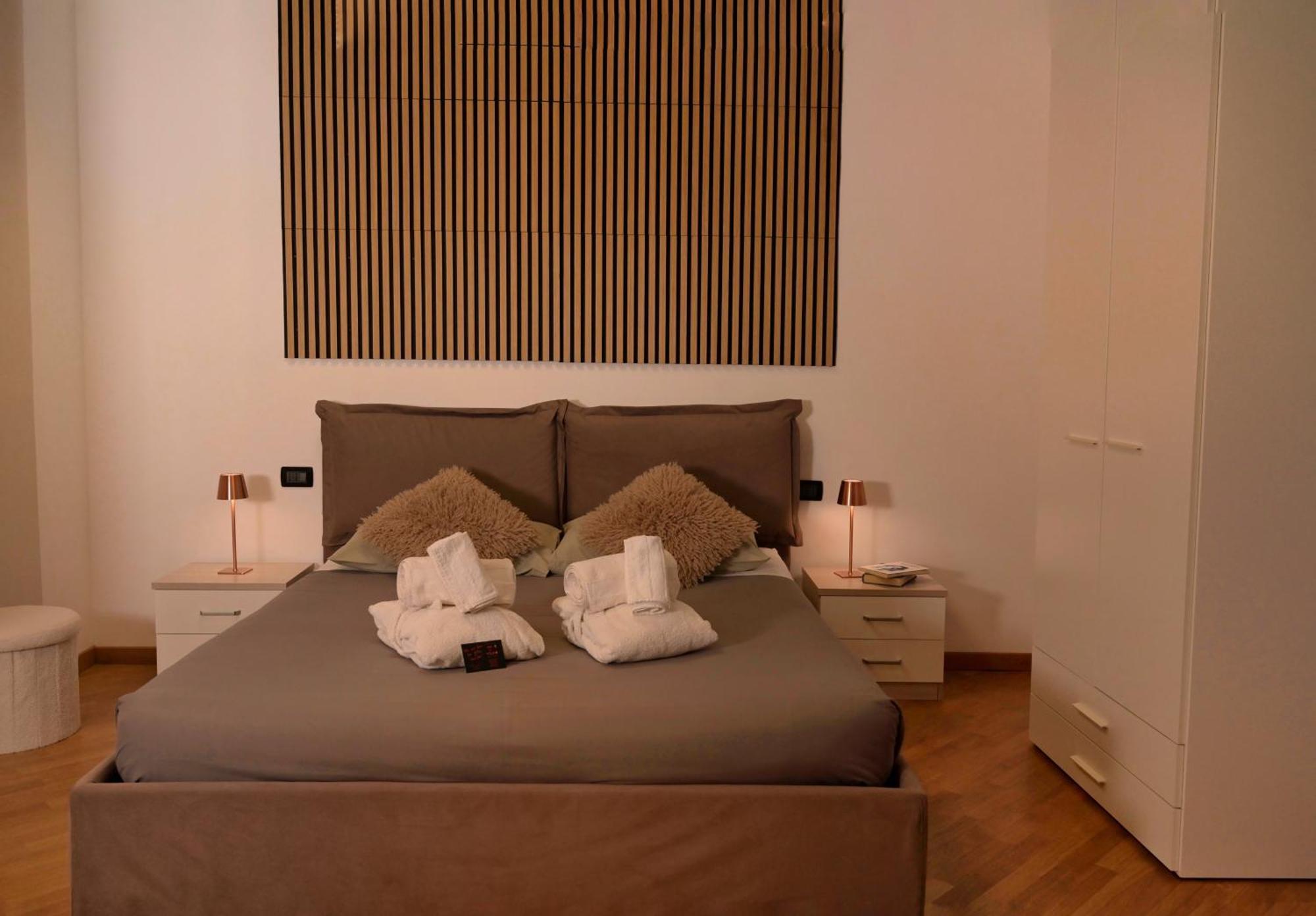 Palace Eight - Suites & Spa Cosenza Buitenkant foto